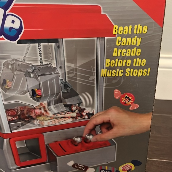 Candy Arcade NIB - Picture 3 of 7